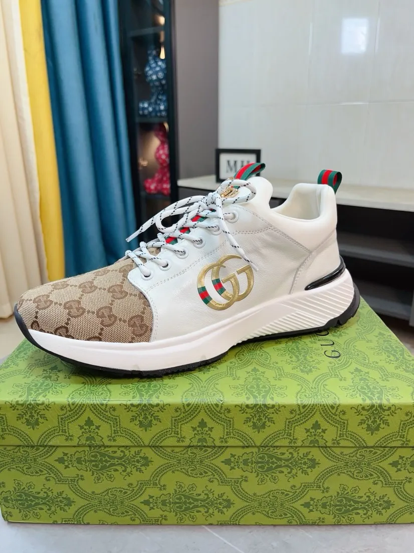 Men's shoes 💰458🌹🌹GUCCI [Gucci] New high-end brand of men's shoes, the latest fashionable casual men's shoes, trendy and versatile, relaxed and sporty style, uppers imported from Italy, first-layer cowhide, genuine leather lining, and ultra-fine workmanship. Original personalized fashionable rubber wear-resistant outsole, light and comfortable on the foot, size 38-44